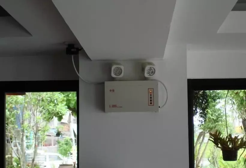 هتل At 24 Boutique