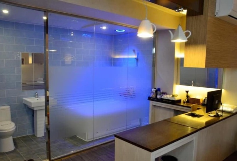 בית מלון כפרי Asia