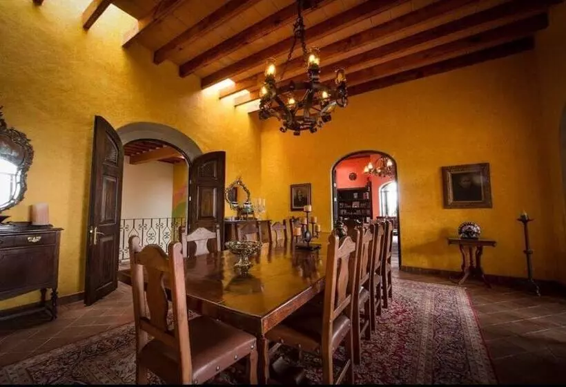 Casa Don Pascual Hotel Boutique Sweet Home