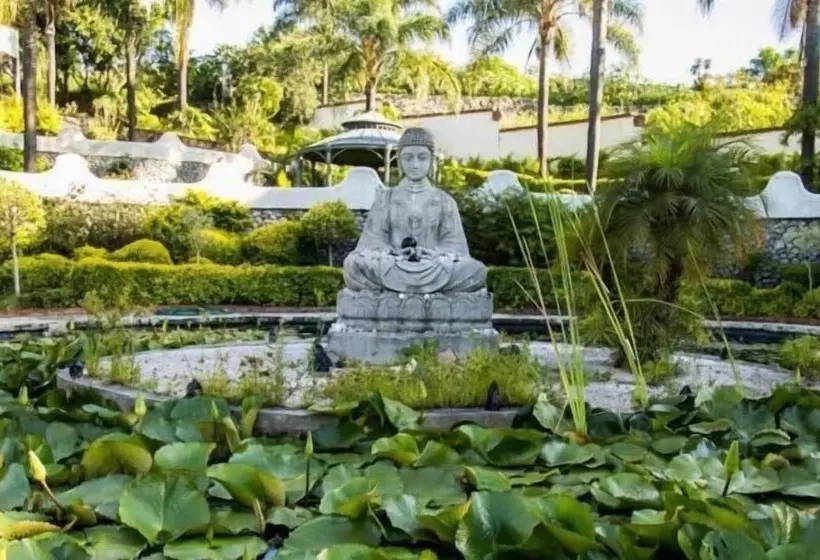 هتل Jardin De La Abundancia