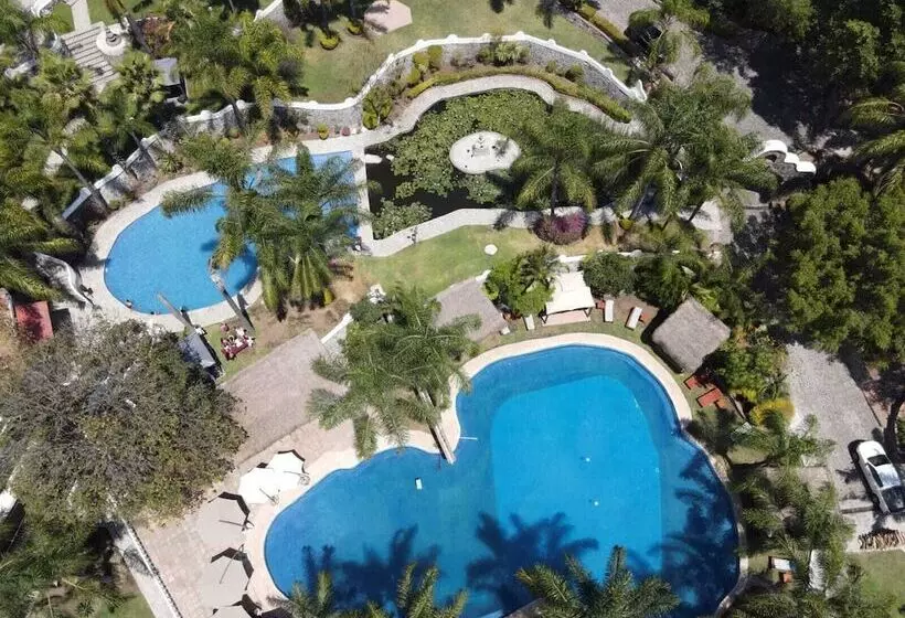 هتل Jardin De La Abundancia