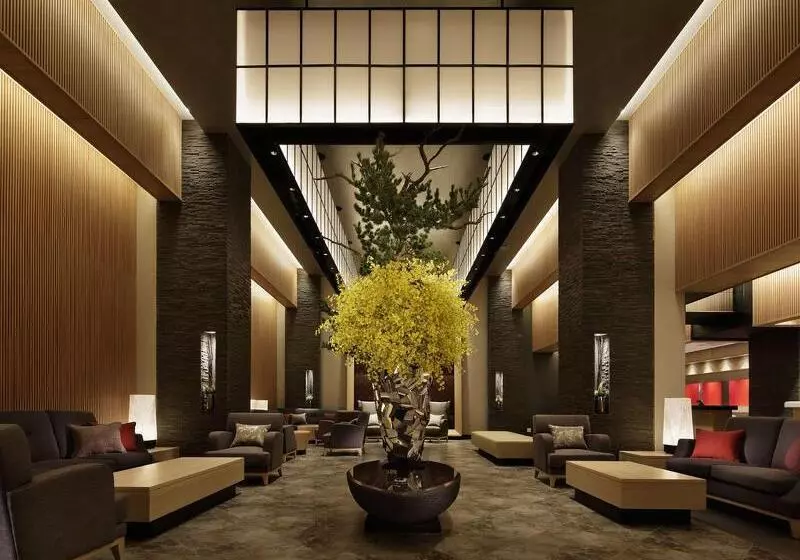 Hotel Kobe Minato Onsen Ren