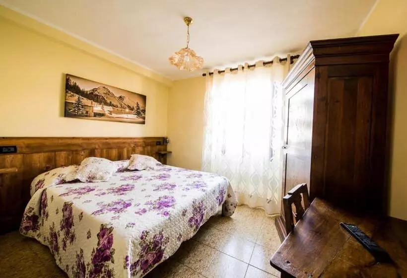 هتل La Belle Epoque