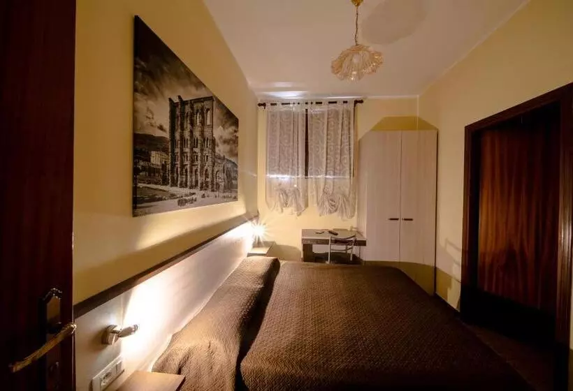 هتل La Belle Epoque