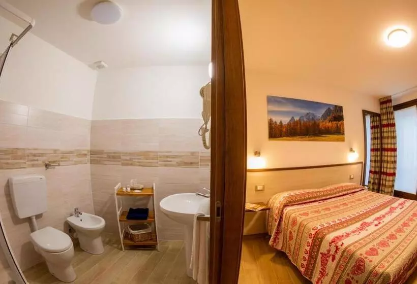 هتل La Belle Epoque