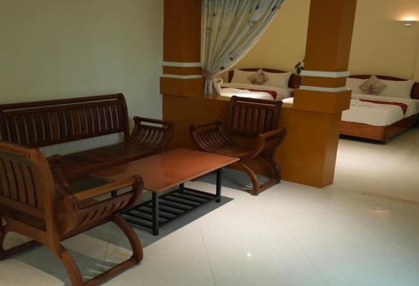 Отель Lux Star Town