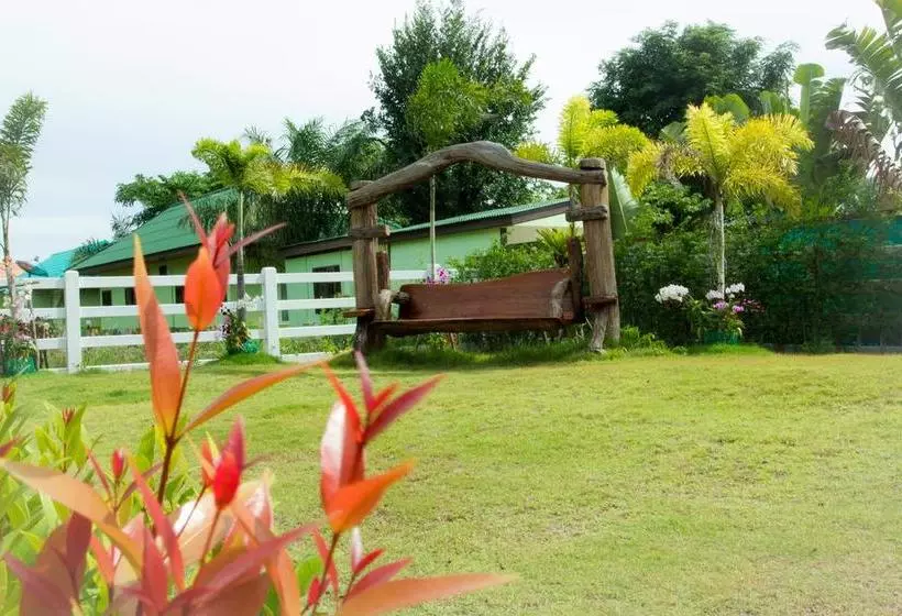 Hotel Nam Talay Resort