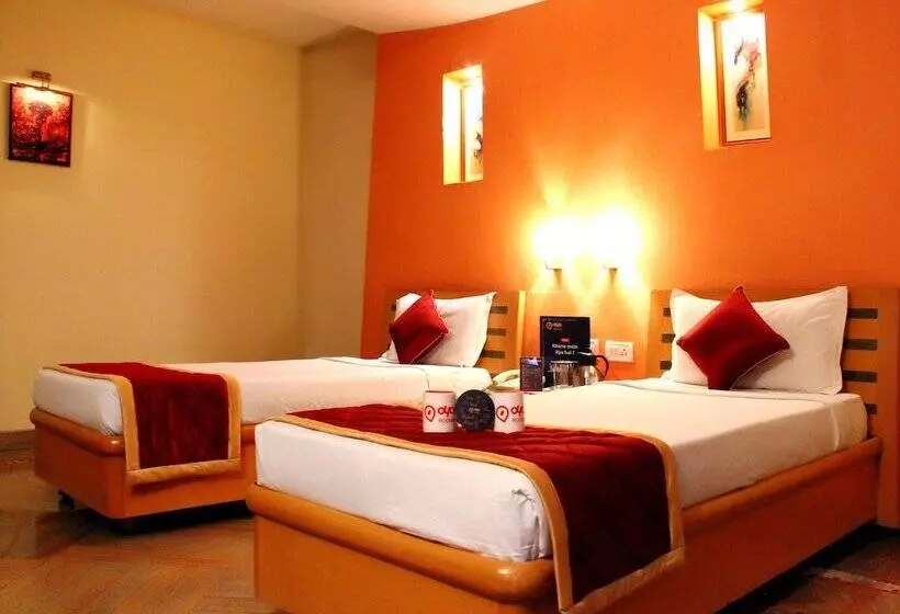 호텔 Oyo Premium Begumpet