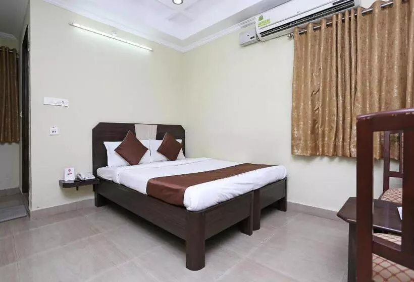 ホテル O Saraswathi Residency Near Sr Nagar Metro Station