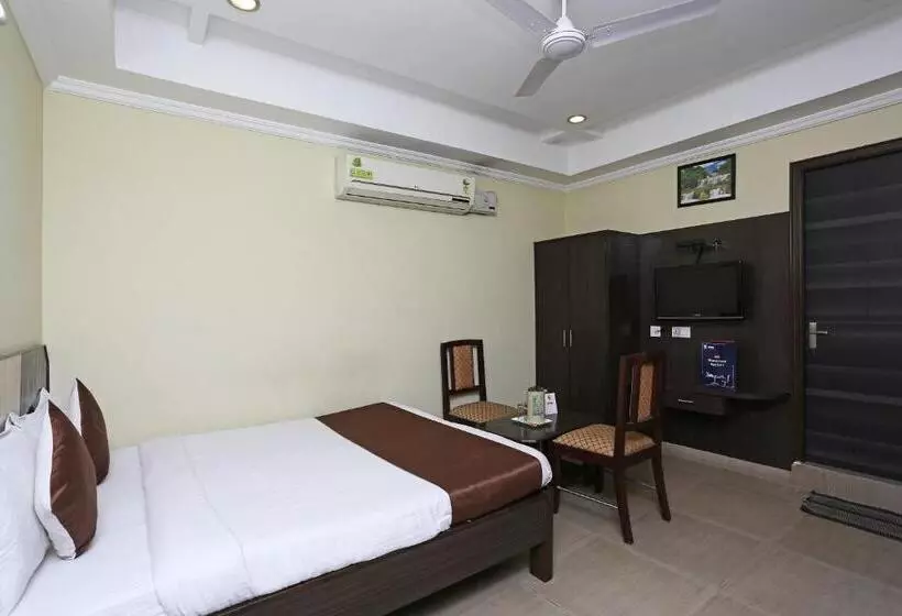 ホテル O Saraswathi Residency Near Sr Nagar Metro Station