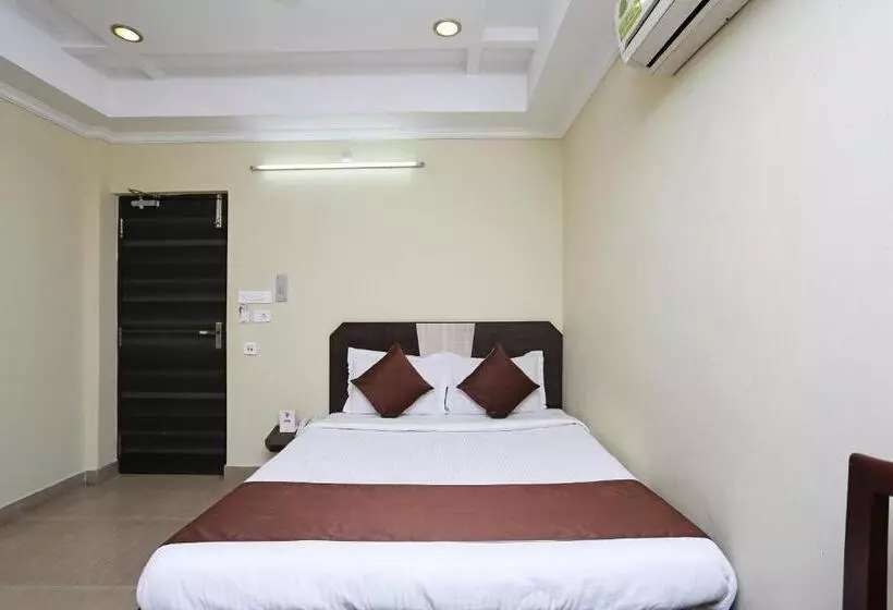 ホテル O Saraswathi Residency Near Sr Nagar Metro Station