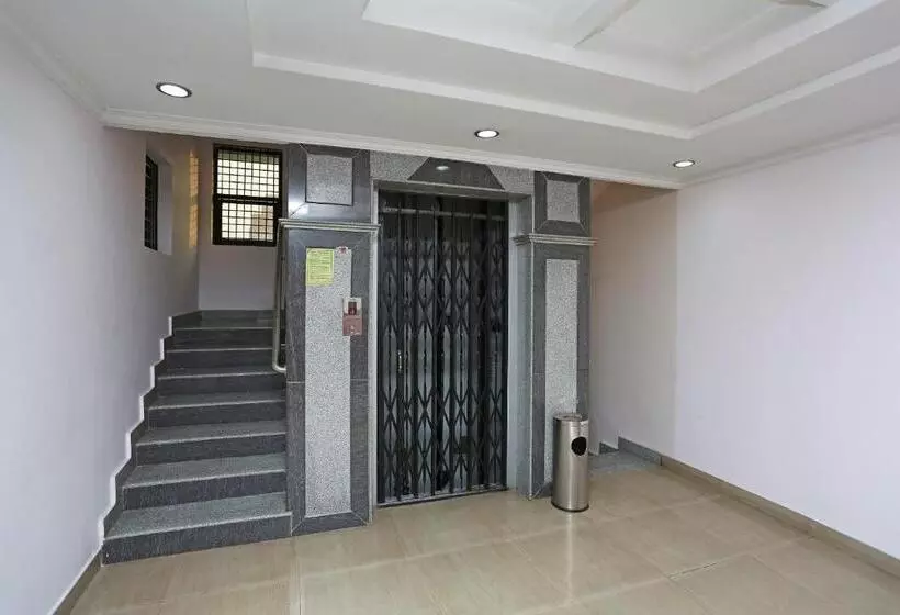 ホテル O Saraswathi Residency Near Sr Nagar Metro Station