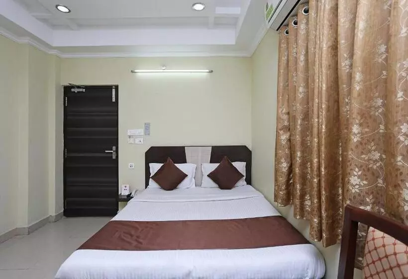 ホテル O Saraswathi Residency Near Sr Nagar Metro Station