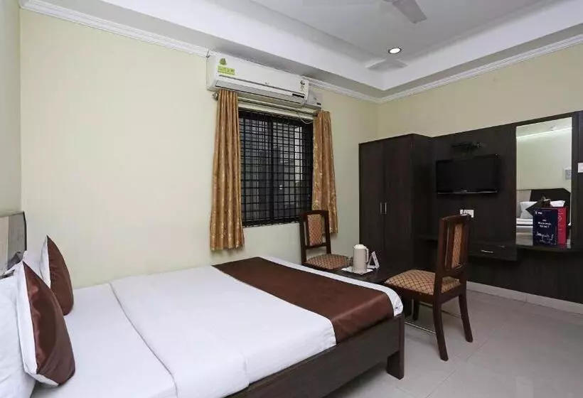 ホテル O Saraswathi Residency Near Sr Nagar Metro Station