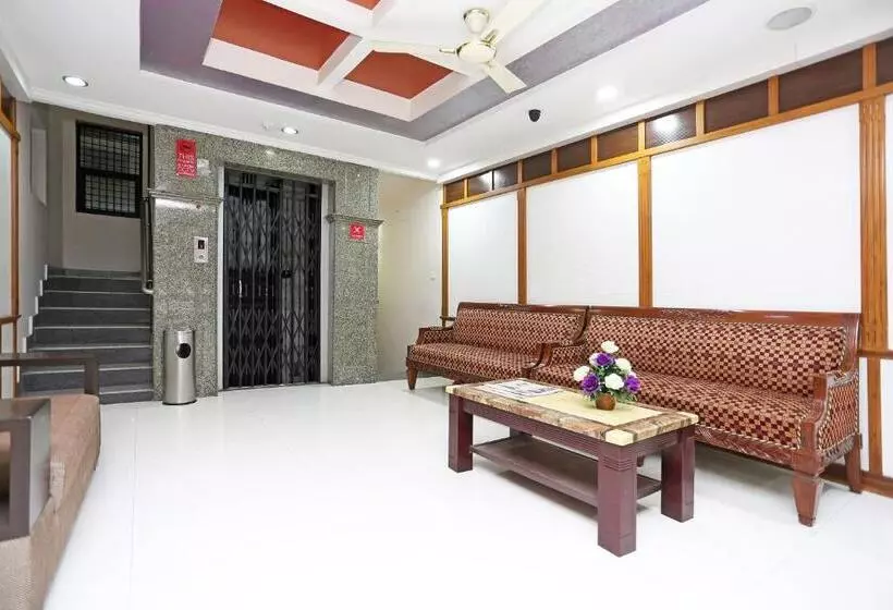 ホテル O Saraswathi Residency Near Sr Nagar Metro Station
