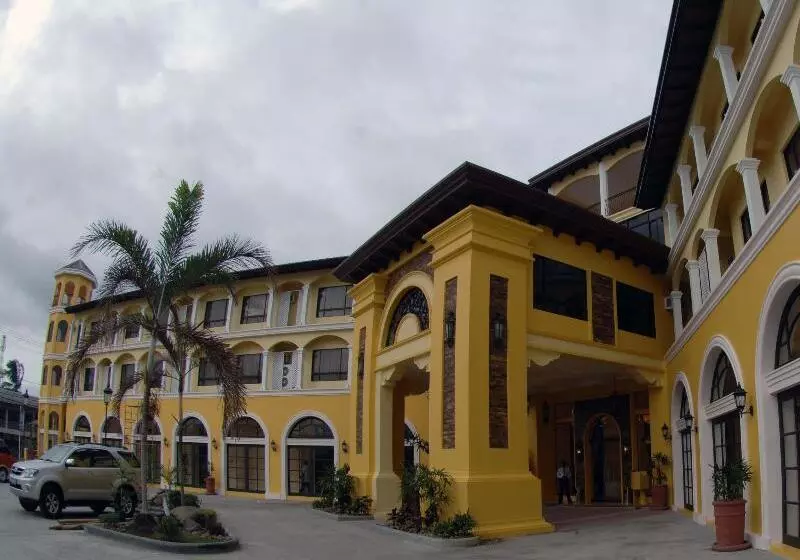 Planta Centro Bacolod Hotel & Residences