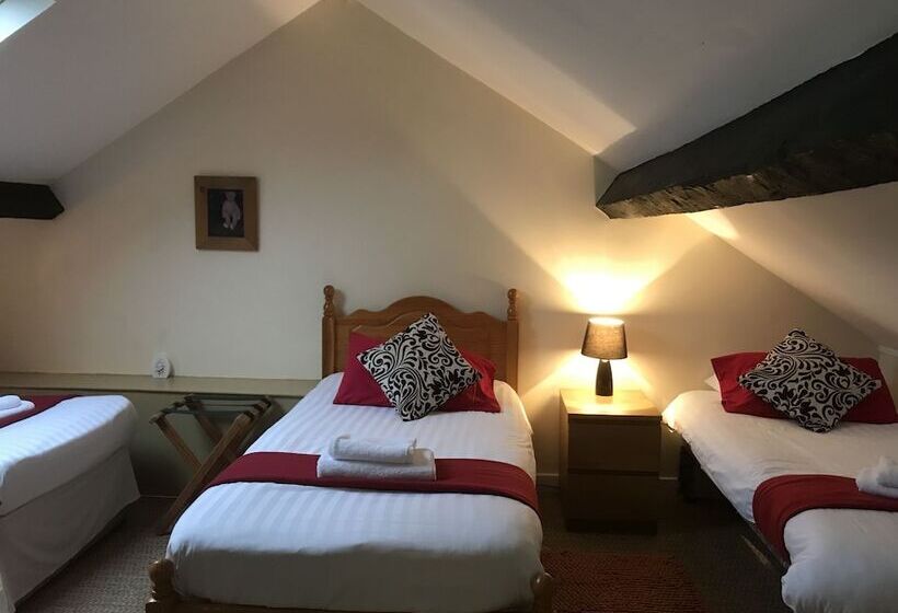 فندق The Victoria