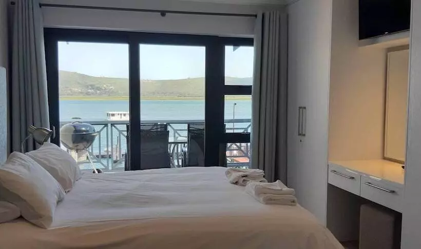 Laguna Grove Holiday Rentals