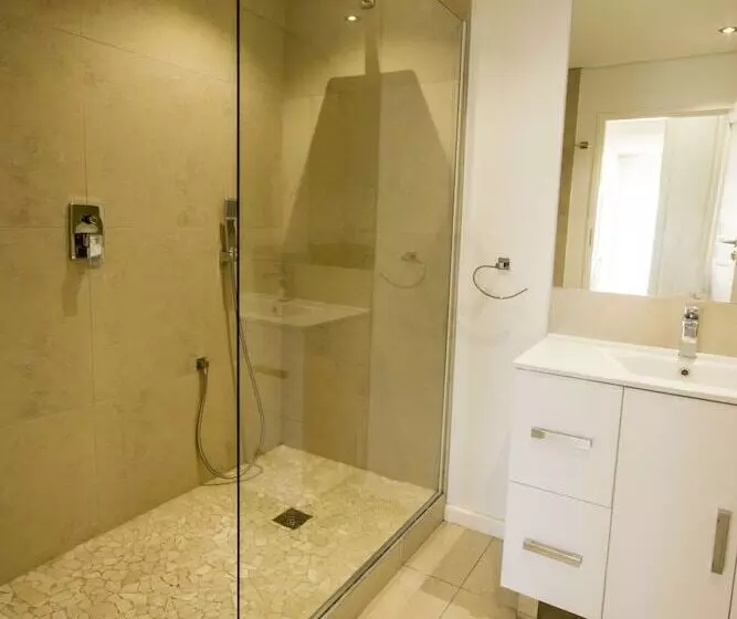 Laguna Grove Holiday Rentals