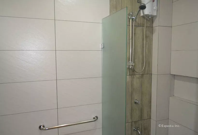 Lally And Abet Beach Resort