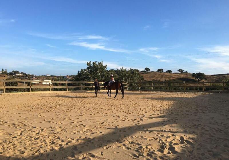 Tons Da Terra Casa De Campo & Spa