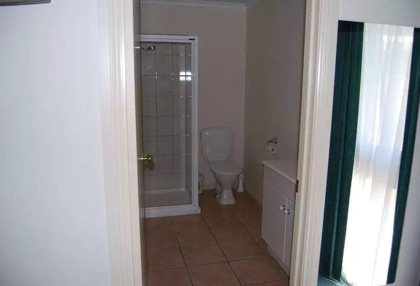 모텔 Sportsmans Motor Inn