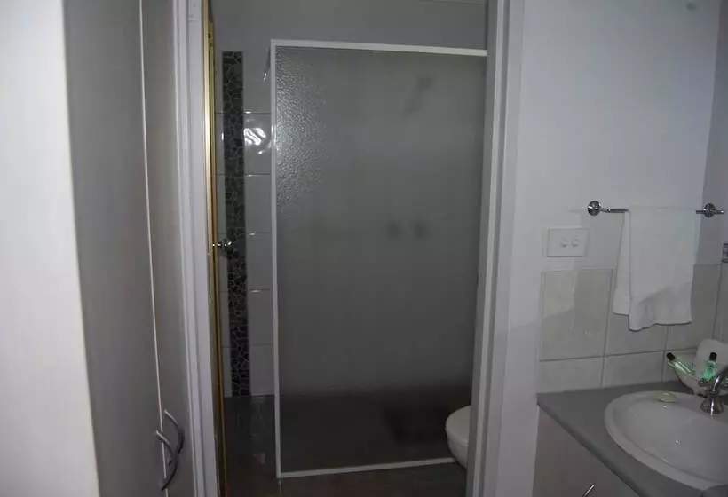 모텔 Sportsmans Motor Inn