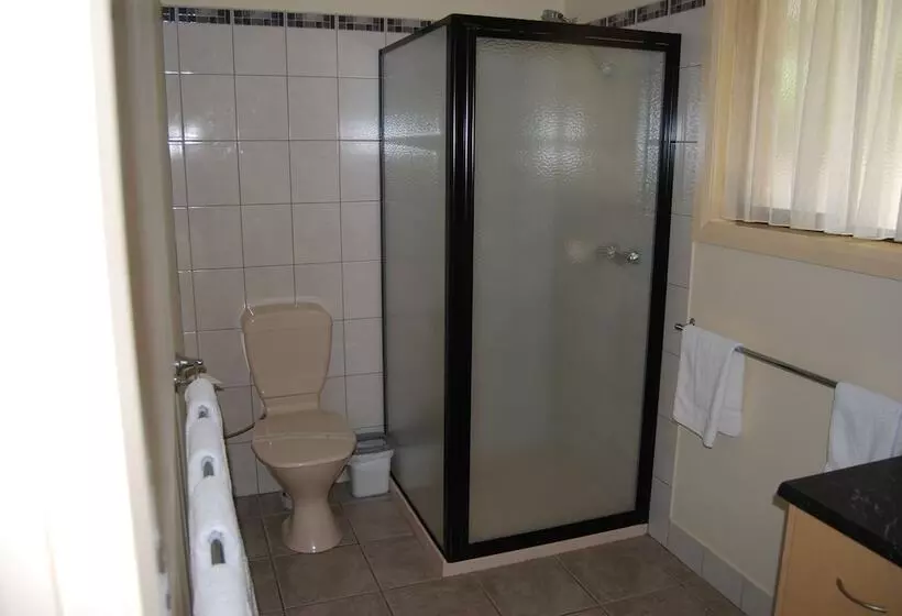 모텔 Sportsmans Motor Inn