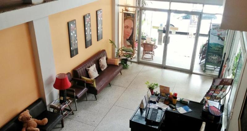 פנסיון Sabai House