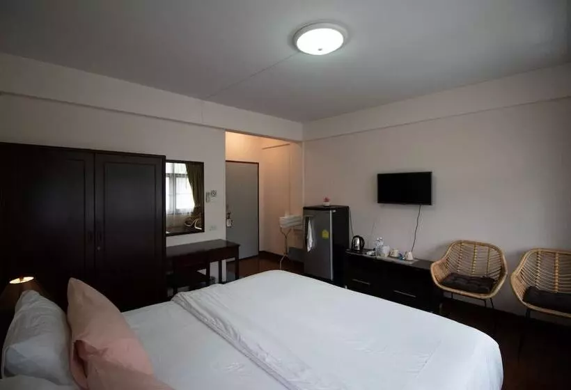 Пансион Sabai House