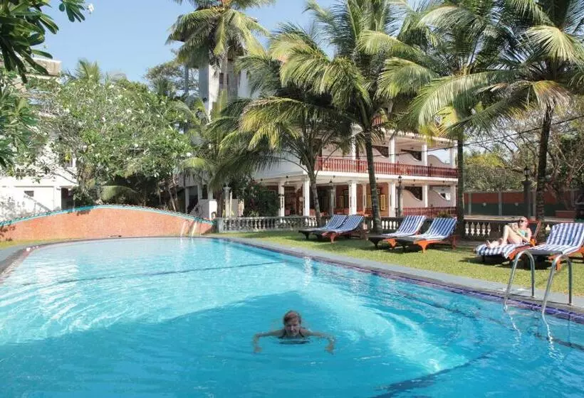 بنسيون Wunderbar Beach