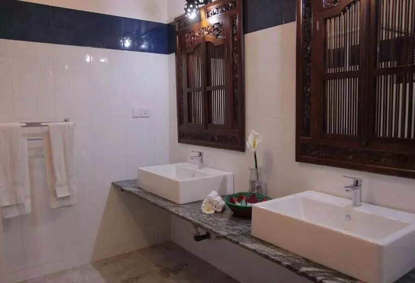 بنسيون Wunderbar Beach