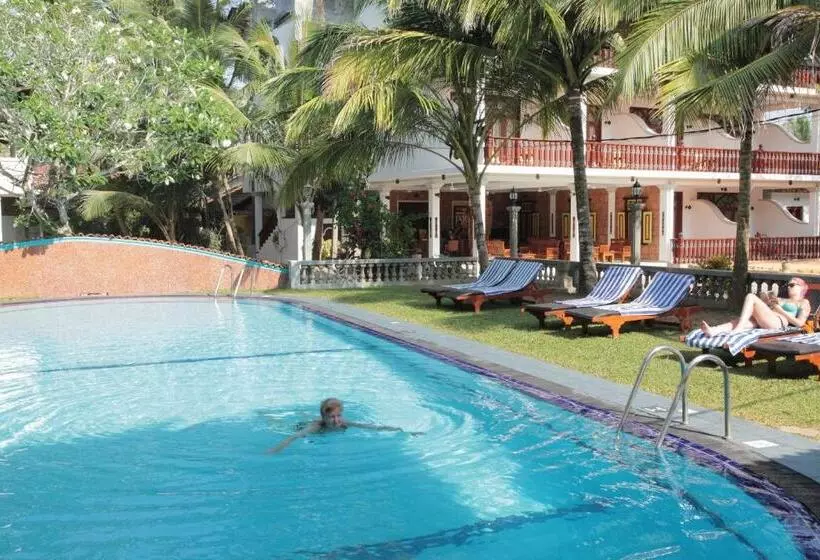 بنسيون Wunderbar Beach