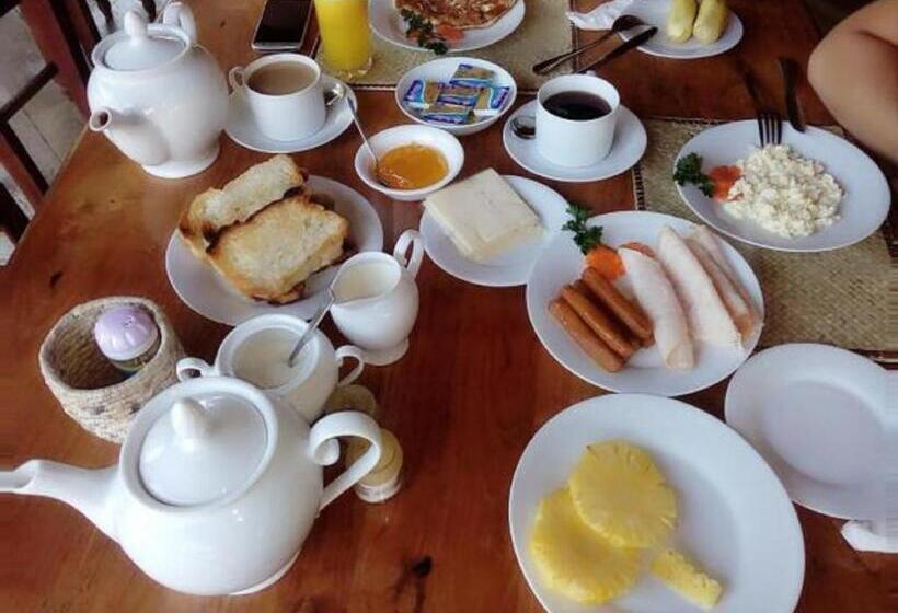 بنسيون Wunderbar Beach