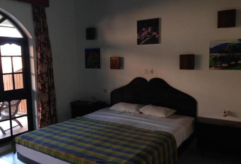 بنسيون Wunderbar Beach