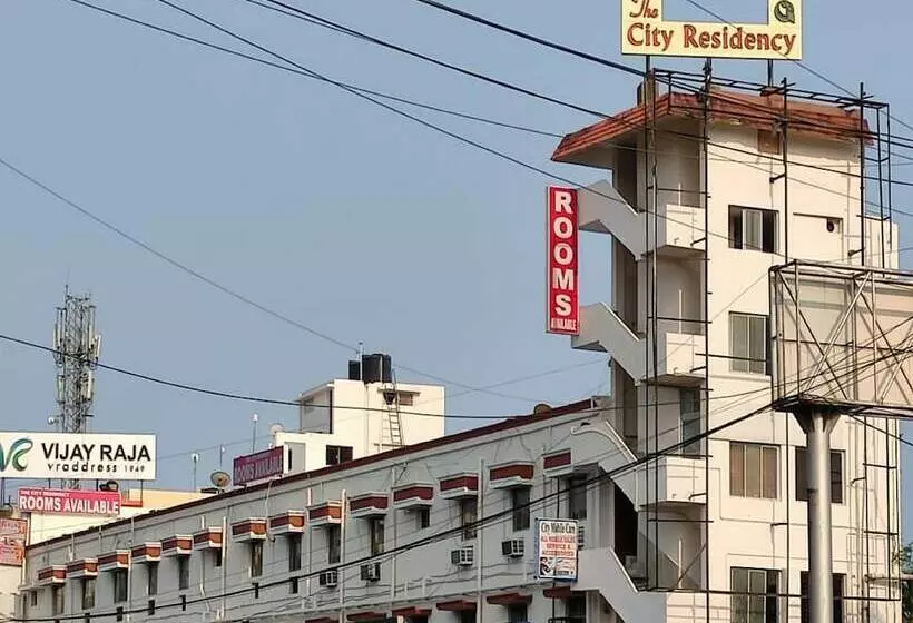 Hotelli The City Residency