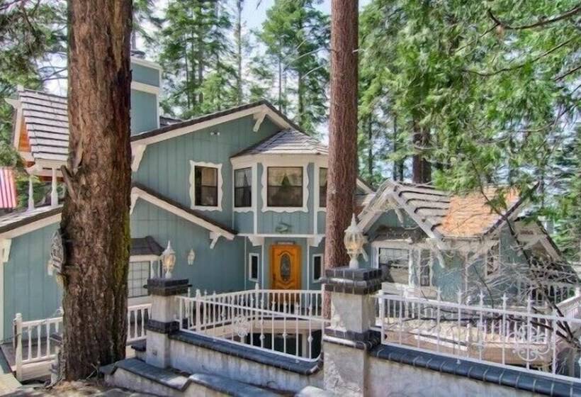 Scenic Wonders Chateau West 3 Bedrooms