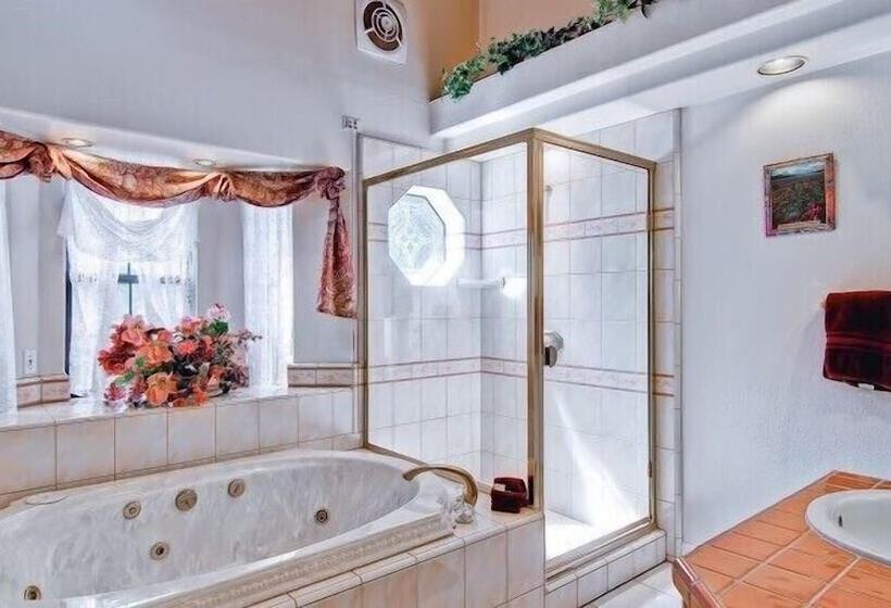 Scenic Wonders Chateau West 3 Bedrooms