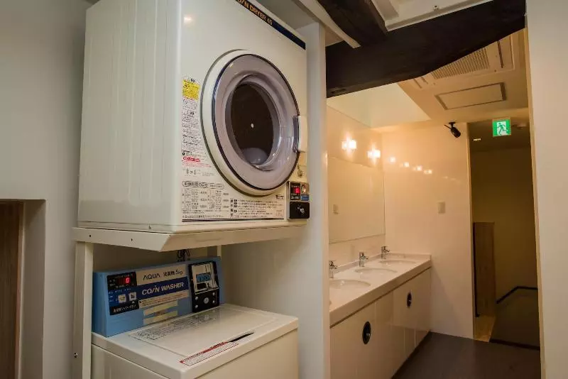 הוסטל Cafe & Guest House Nagonoya