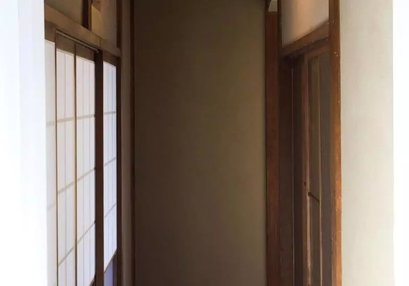 הוסטל Cafe & Guest House Nagonoya