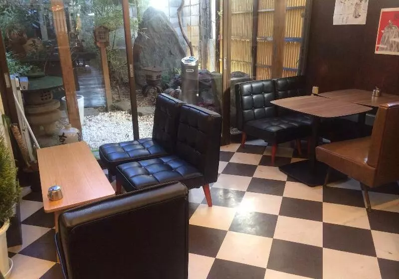 הוסטל Cafe & Guest House Nagonoya