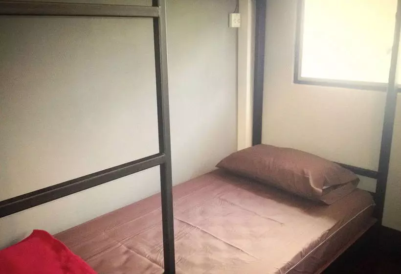 旅馆 Rock Presso House