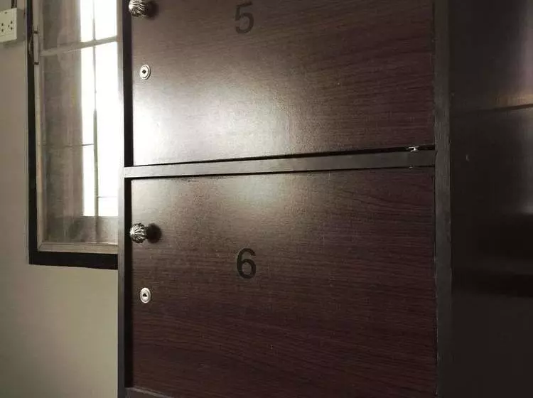 旅馆 Rock Presso House