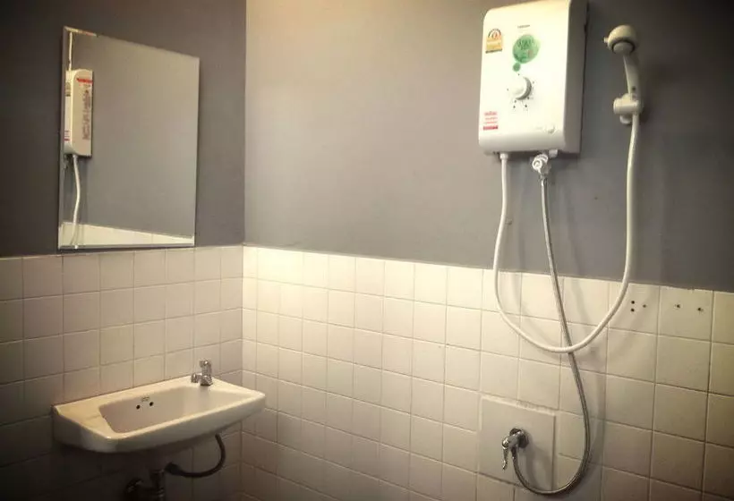 旅馆 Rock Presso House