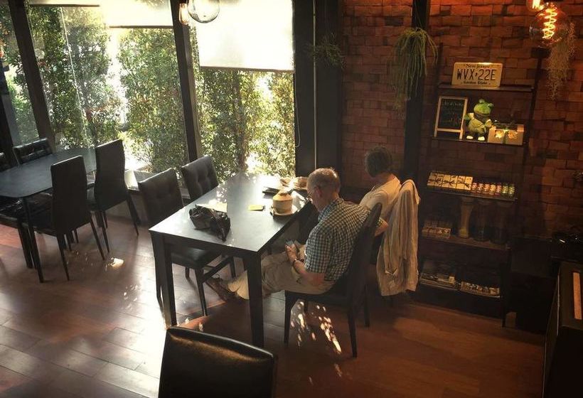 旅馆 Rock Presso House