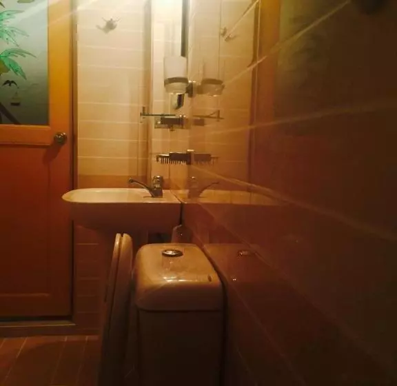 Bed and Breakfast Banana Leaf Garden