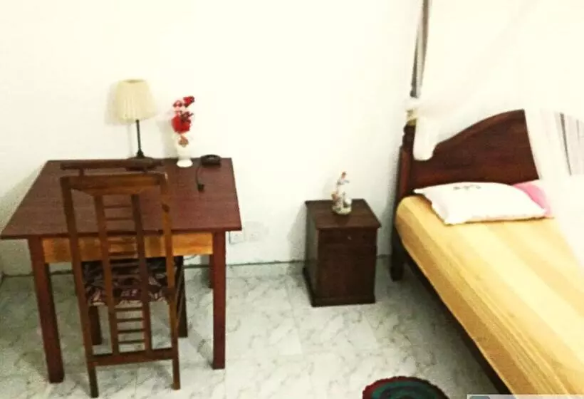 Bed and Breakfast Banana Leaf Garden