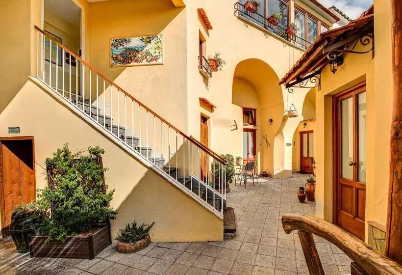 تختخواب و صبحانه Casa Nannina