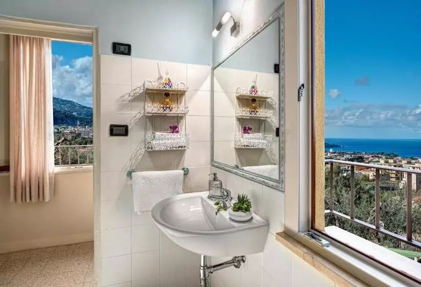 تختخواب و صبحانه Casa Nannina