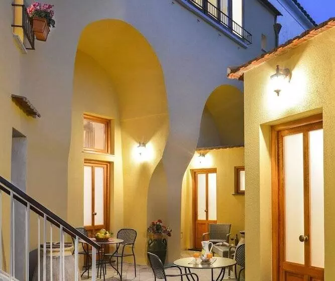 تختخواب و صبحانه Casa Nannina